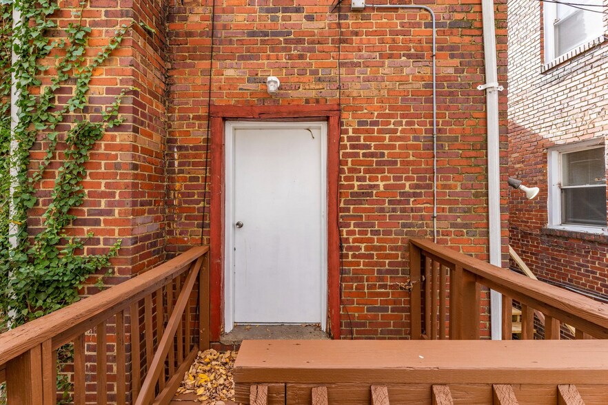 337 Delafield Plz NW, Washington, DC for sale - Building Photo - Image 2 of 42
