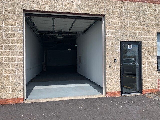 41 Brigham St, Marlborough, MA à louer - Photo du bâtiment - Image 3 de 9