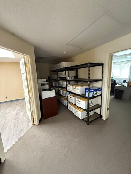 150 Cooper Rd, West Berlin, NJ for sale - Building Photo - Image 3 of 7