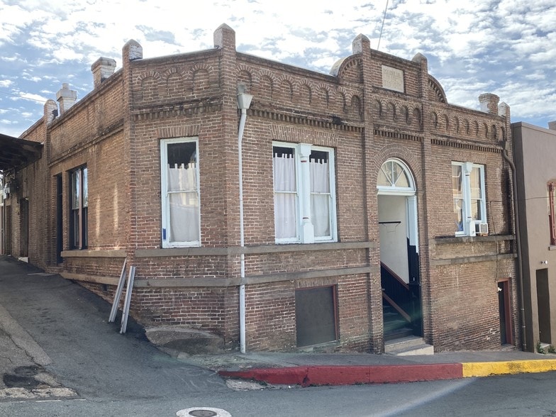 8 Court St, Jackson, CA for lease - Building Photo - Image 1 of 28