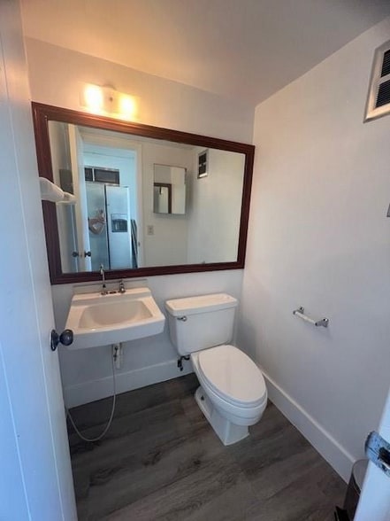 287-289 E Oakland Park Blvd, Oakland Park, FL à louer - Photo du bâtiment - Image 2 de 9