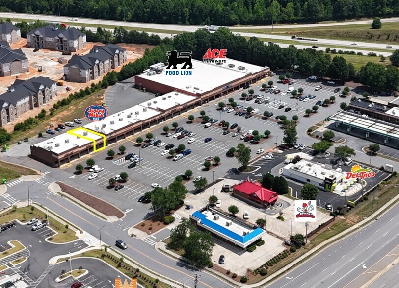 1501-1537 Union Cross Rd, Kernersville, NC à louer - Photo du bâtiment - Image 2 de 11