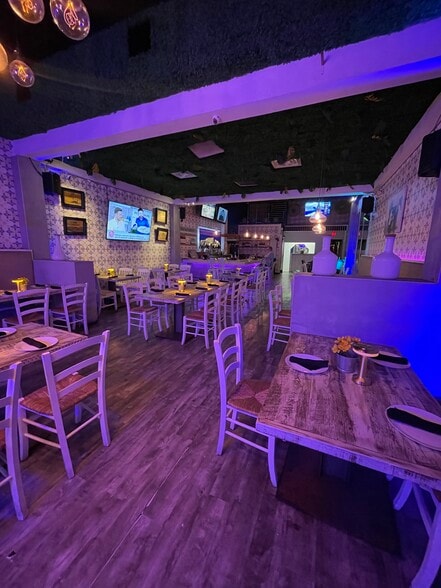 1121-1141 Washington Ave, Miami Beach, FL for lease - Interior Photo - Image 3 of 19