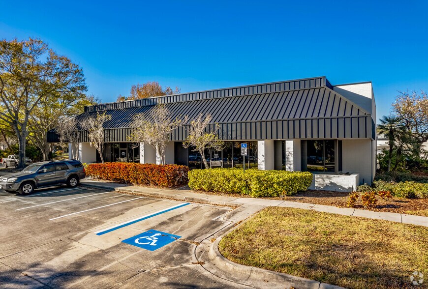 5540-5564 Rio Vista Dr, Clearwater, FL à vendre - Photo du bâtiment - Image 3 de 8