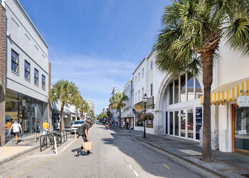 304 King St, Charleston, SC à vendre - Photo du bâtiment - Image 3 de 10