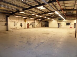 Western Ave, Bridgend for lease Interior Photo- Image 2 of 2