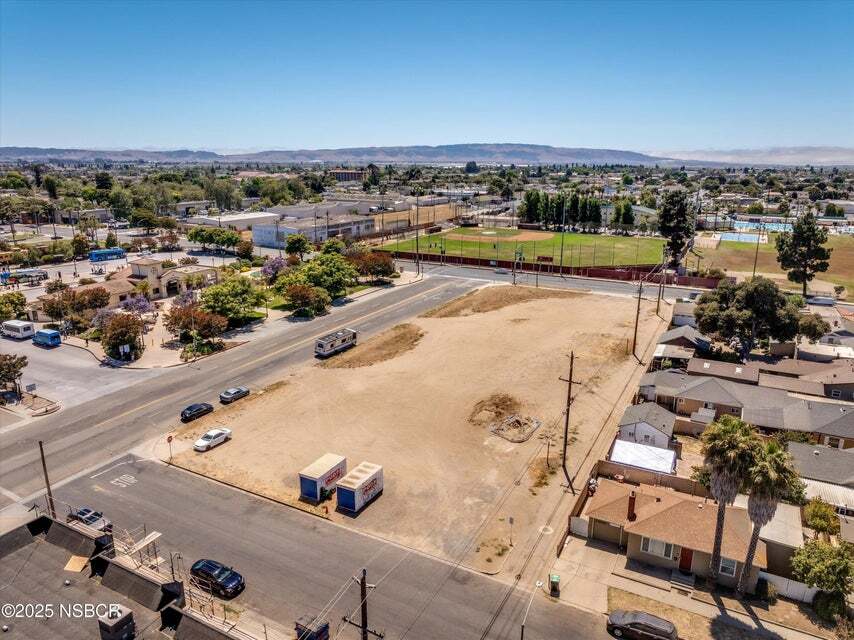 417 E Boone St, Santa Maria, CA à vendre Aérien- Image 1 de 1