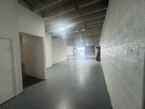 8760-8772 SW 132nd St, Miami, FL for lease Interior Photo- Image 2 of 3