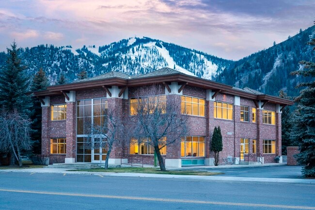 More details for 101 Lewis St, Ketchum, ID - Office for Sale