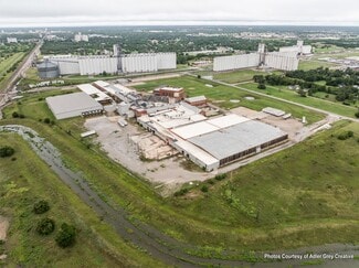 More details for 100 Halstead, Hutchinson, KS - Industrial for Sale