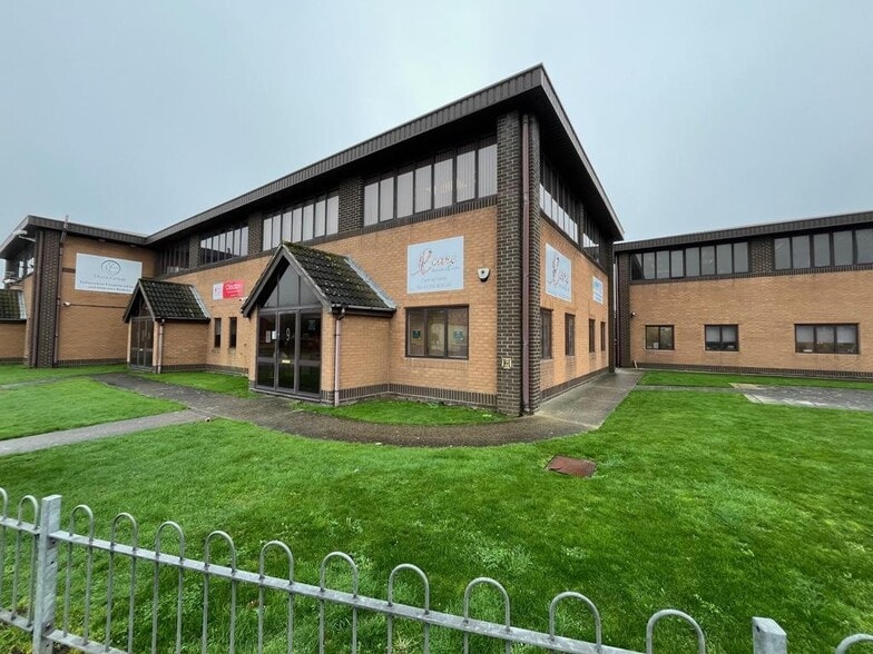 Stephenson Rd W, Clacton On Sea for lease - Building Photo - Image 1 of 9