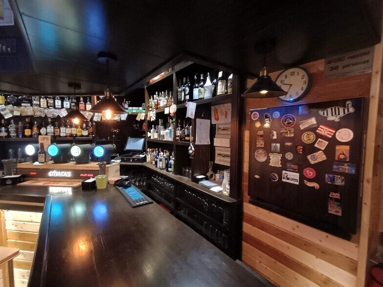 Calle Cascalería, 12, León, León à louer - Photo du bâtiment - Image 2 de 12