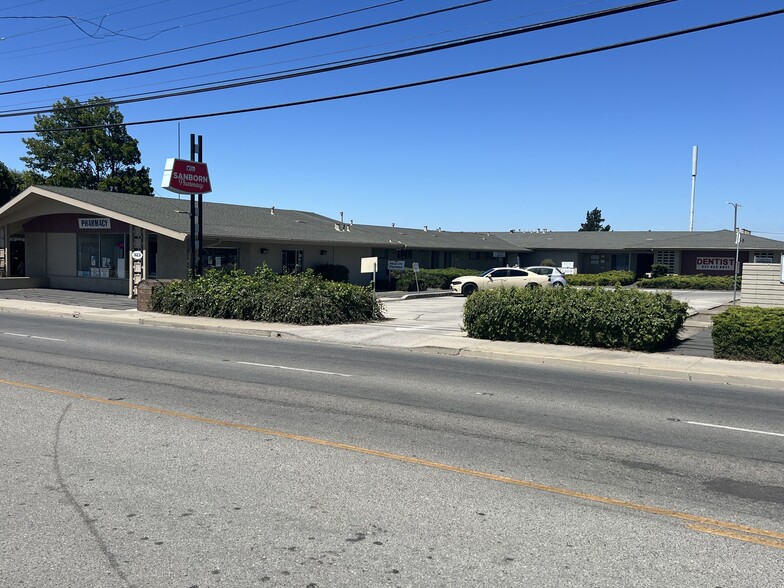 323 N Sanborn Rd, Salinas, CA for sale - Building Photo - Image 2 of 11