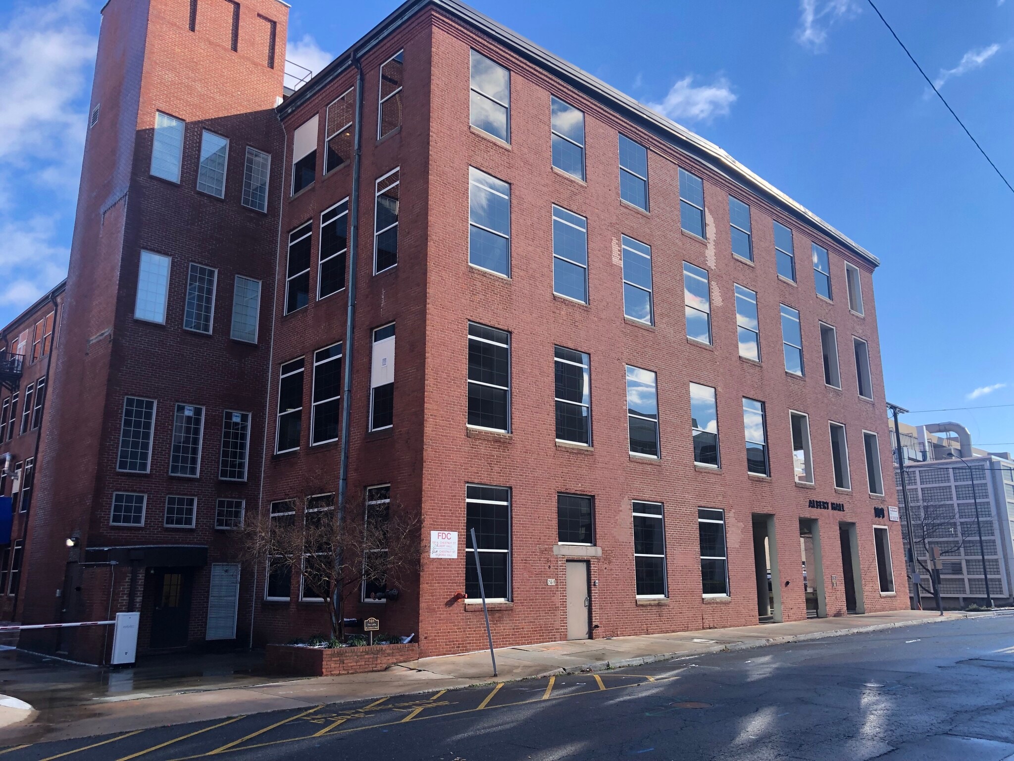 101 N Chestnut St, Winston-Salem, NC for lease Primary Photo- Image 1 of 5