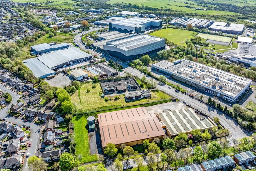 3 Widow Hill Rd, Burnley à vendre - Photo du bâtiment - Image 2 de 3