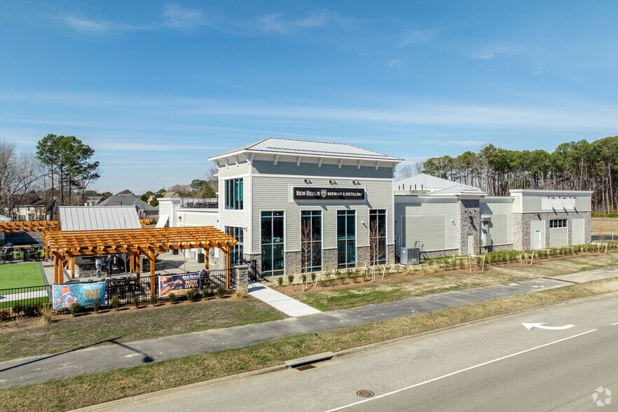 5941 Harbour View Blvd, Suffolk, VA for lease - Building Photo - Image 1 of 6