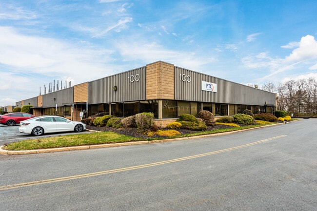 More details for 100 Corporate Ct, South Plainfield, NJ - Medical for Lease