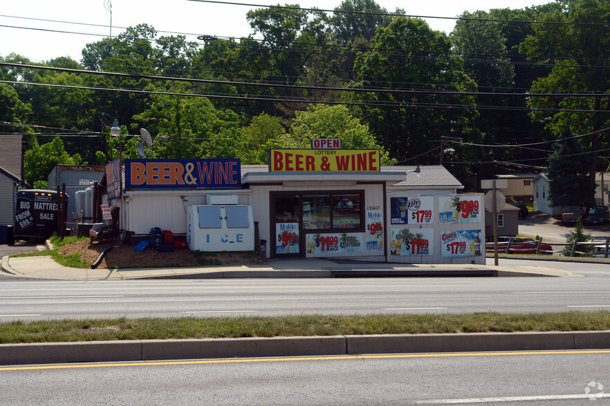 19601 Frederick Rd, Germantown, MD for sale - Primary Photo - Image 1 of 1