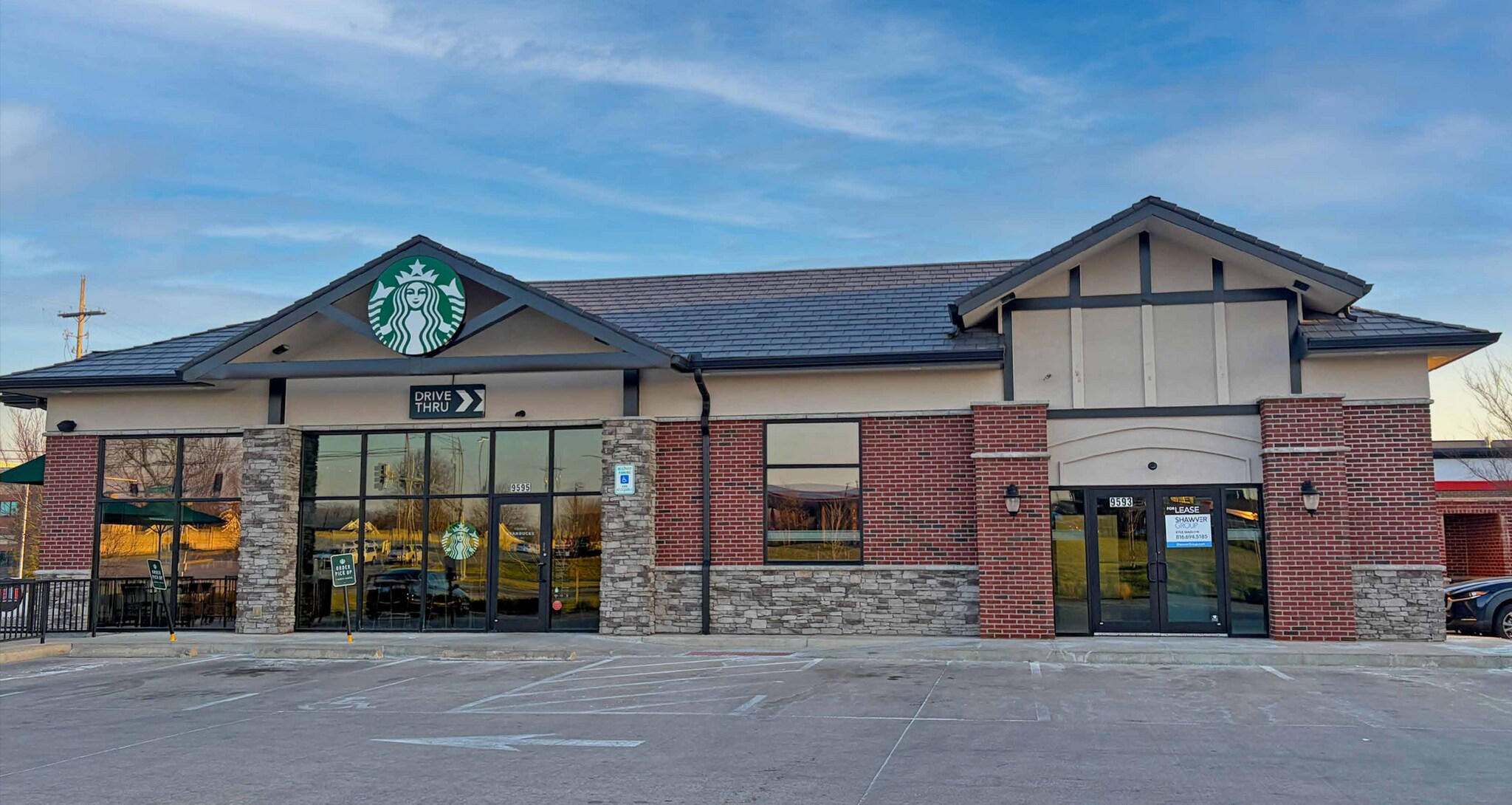 9593 N McGee St, Kansas City, MO for lease Primary Photo- Image 1 of 3