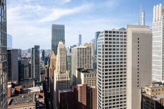 200 W Madison St, Chicago, IL - Aérien  Vue de la carte