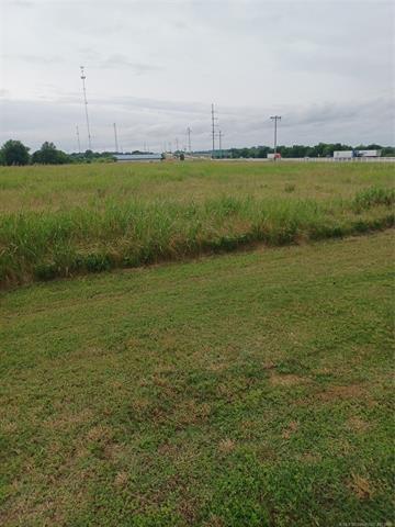 Paul Carr Drive, Checotah, OK à vendre - Photo du bâtiment - Image 3 de 16