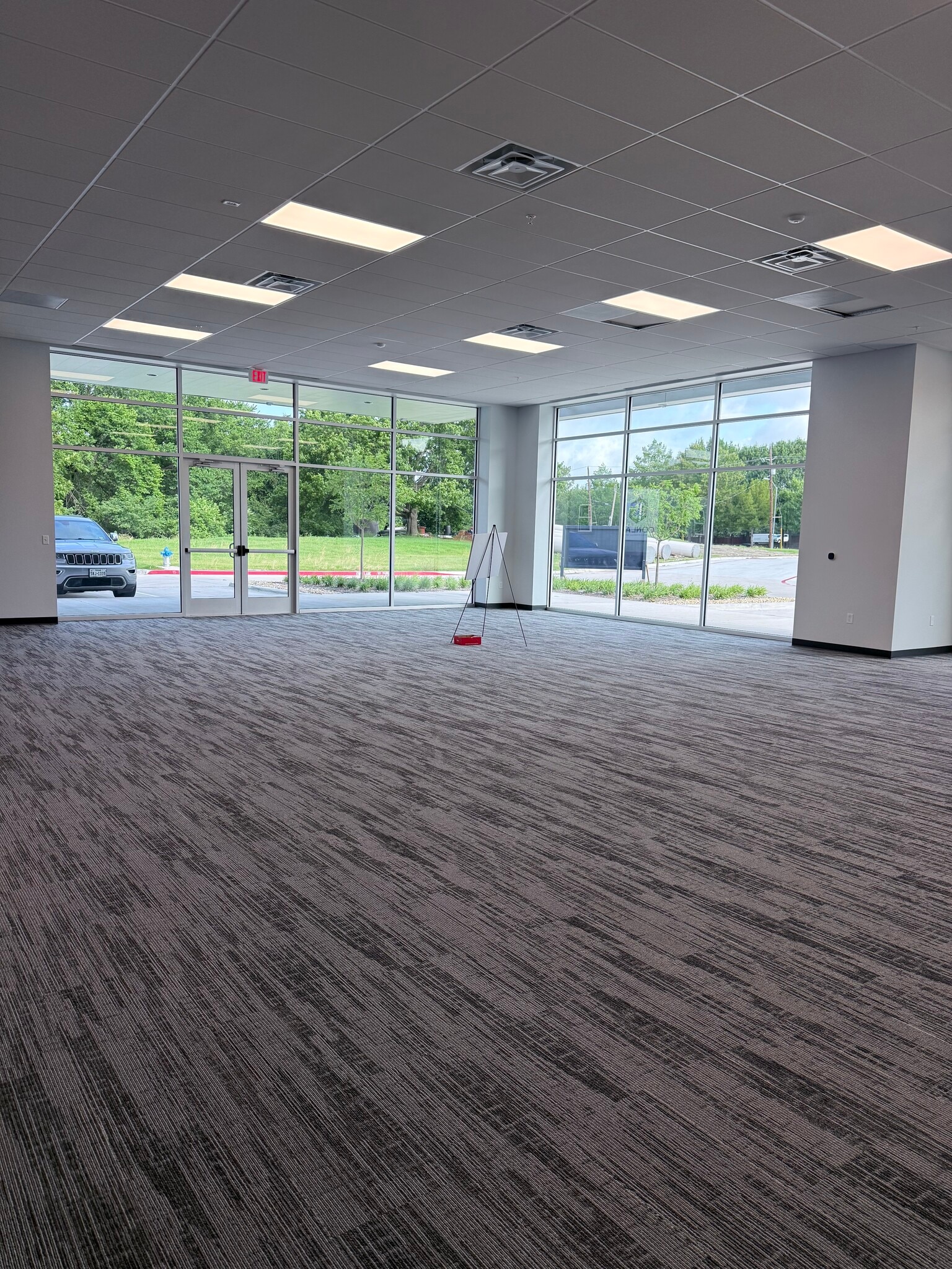 2700 W Plano Pky, Plano, TX for lease Interior Photo- Image 1 of 6