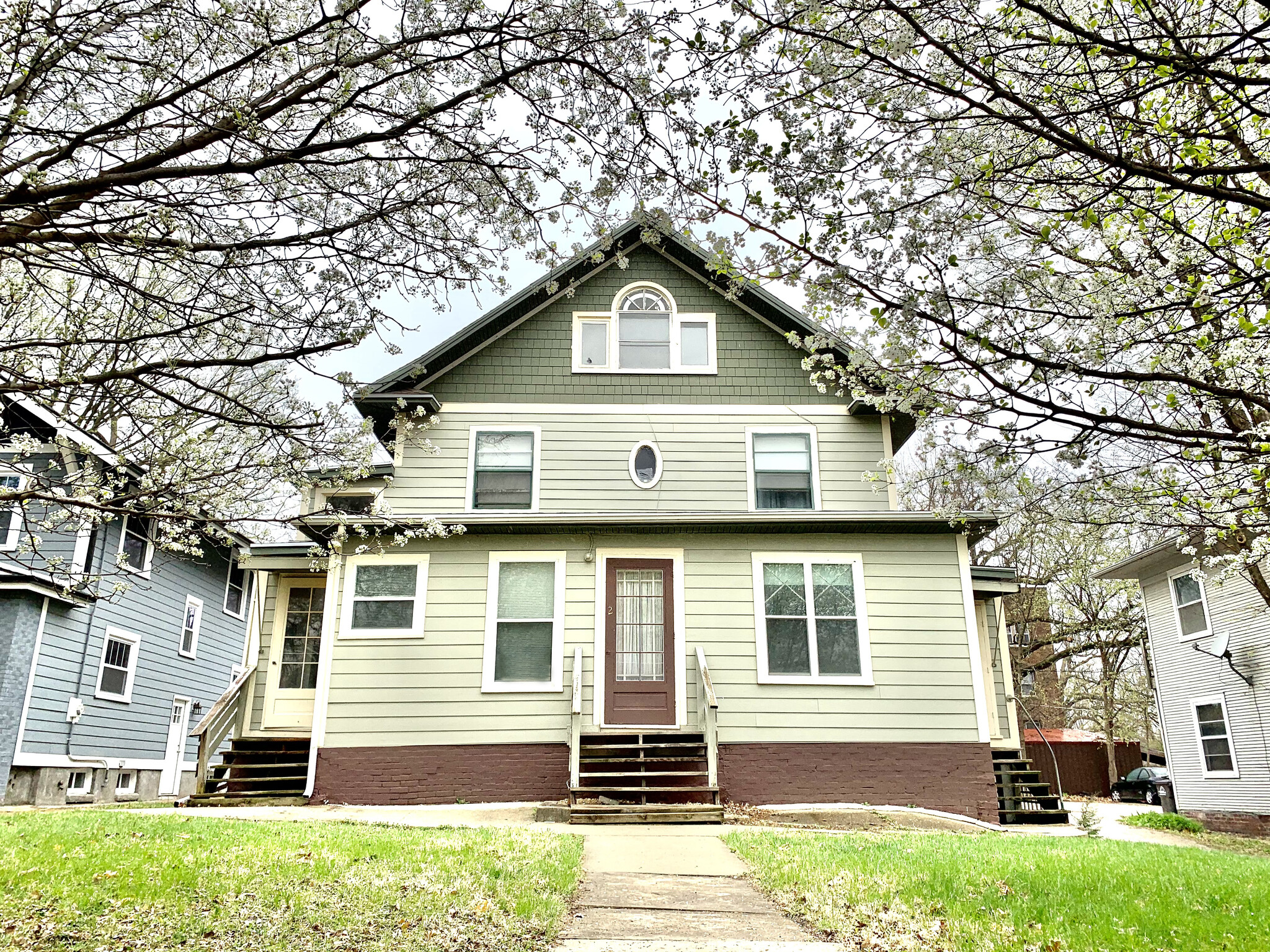 1144 36th St, Des Moines, IA for sale Primary Photo- Image 1 of 1