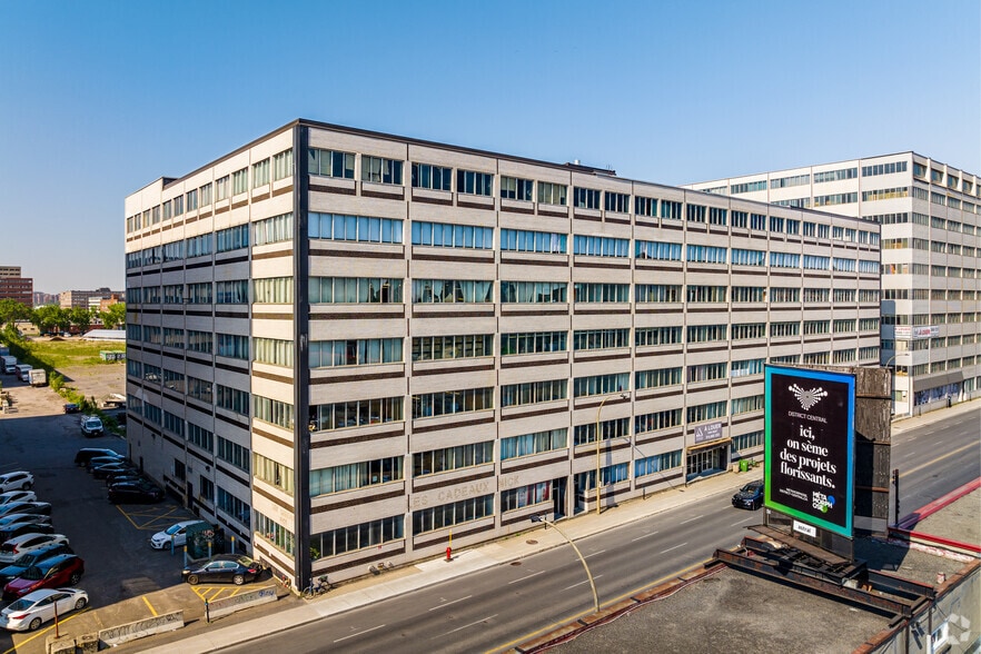 9400 Boul Saint-Laurent, Montréal, QC for lease - Building Photo - Image 2 of 6