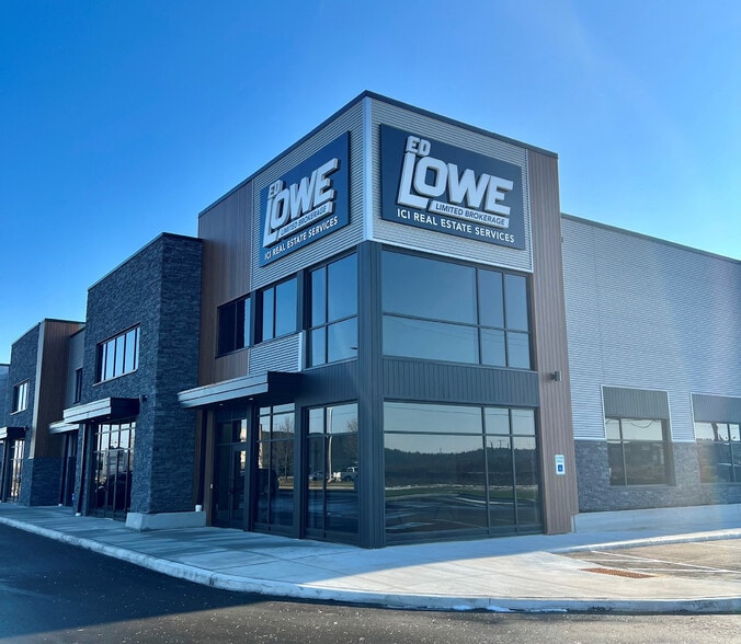 535 Bayfield St, Barrie, ON for lease - Building Photo - Image 1 of 8