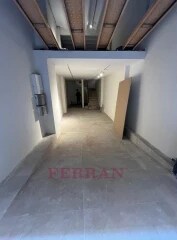 Retail in Barcelona, Barcelona for lease - Interior Photo - Image 2 of 7