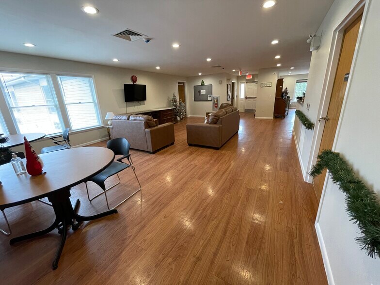 4315 Washington St, Schnecksville, PA à vendre - Photo du bâtiment - Image 2 de 29