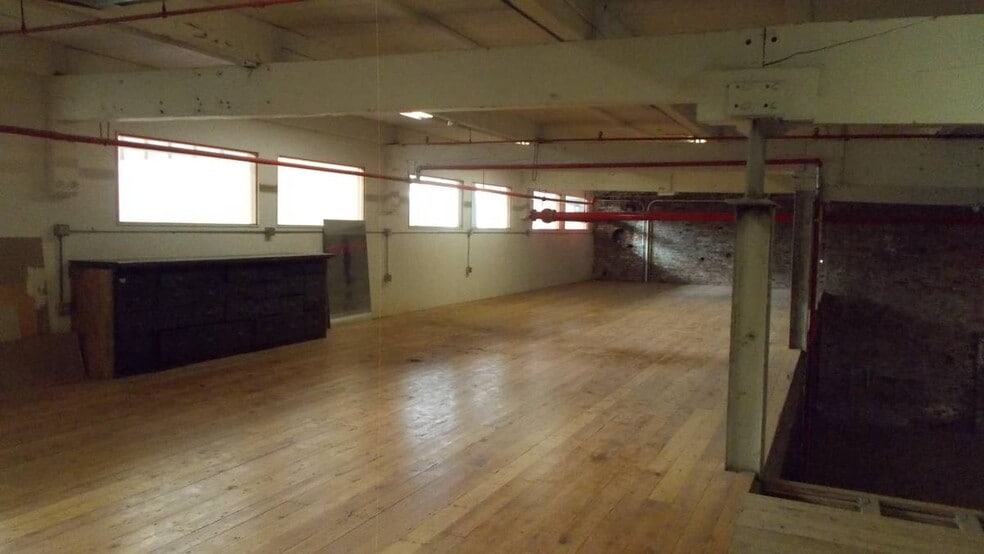 5015-5025 Colorado Ave S, Seattle, WA for lease - Interior Photo - Image 2 of 87