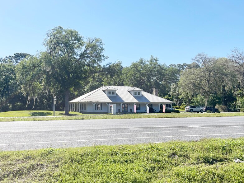 21848 S County Road 325, Hawthorne, FL à vendre - Photo du bâtiment - Image 2 de 39