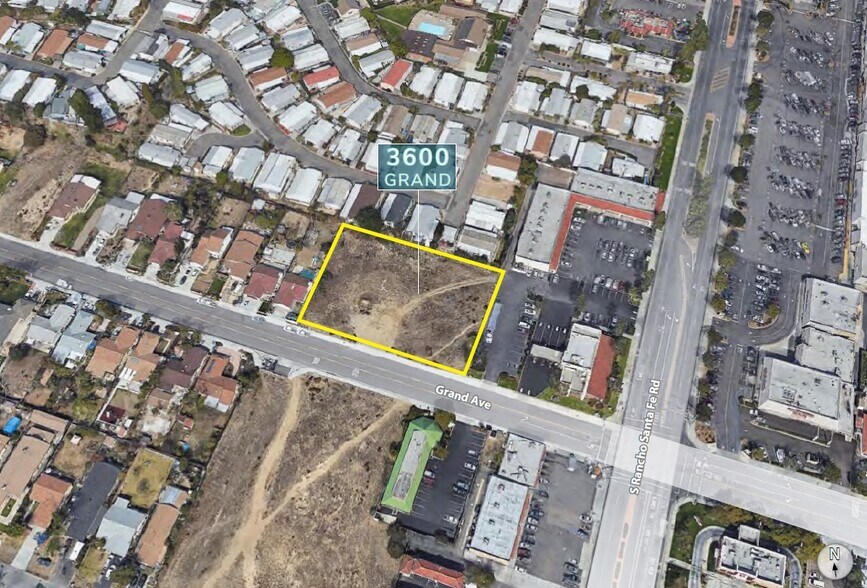 3600 Grand Ave, San Marcos, CA à vendre - Aérien - Image 1 de 5