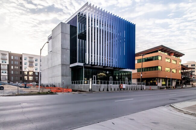 Plus de détails pour 1212 Hurley Ave, Fort Worth, TX - Services hôteliers à vendre