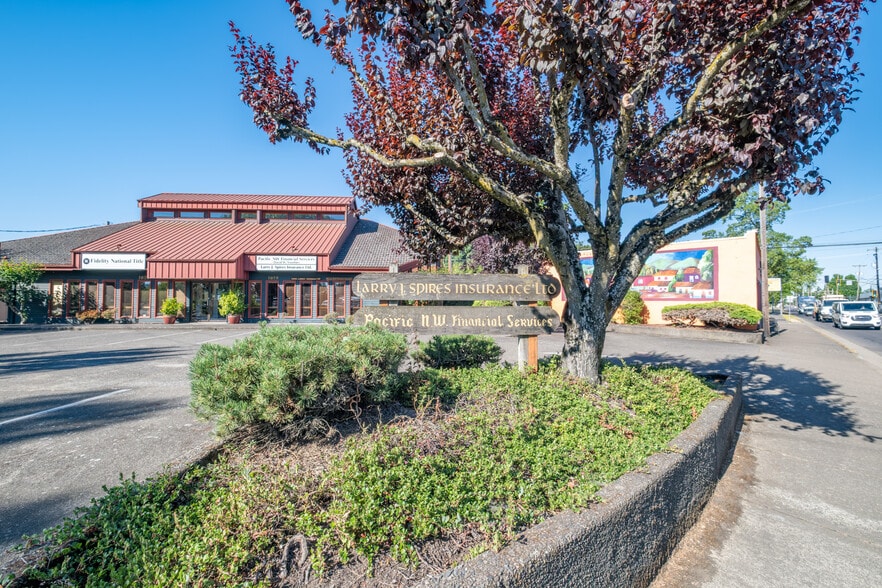 1010 S Main St, Lebanon, OR for lease - Building Photo - Image 2 of 31