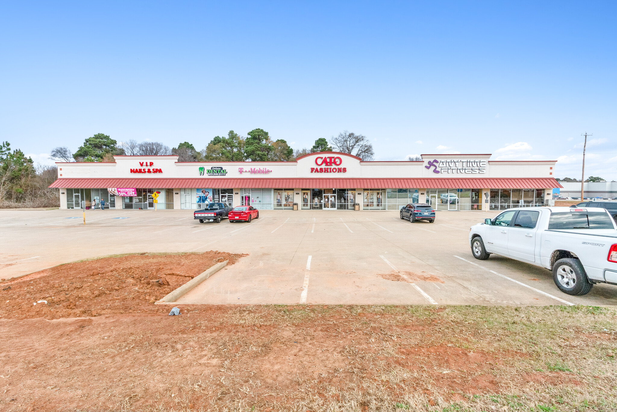 1101 Stone St, Kilgore, TX for lease Building Photo- Image 1 of 13