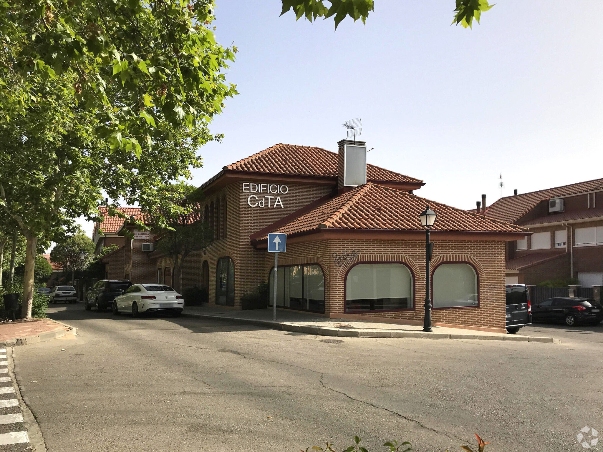 Retail in Daganzo de Arriba, MAD for lease Primary Photo- Image 1 of 2