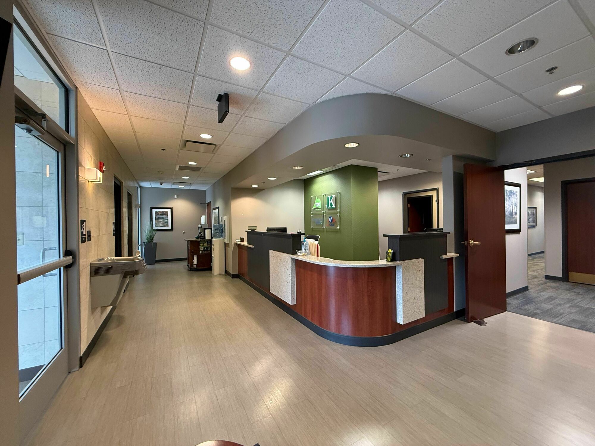 3555 S Culpepper Cir, Springfield, MO for lease Interior Photo- Image 1 of 11