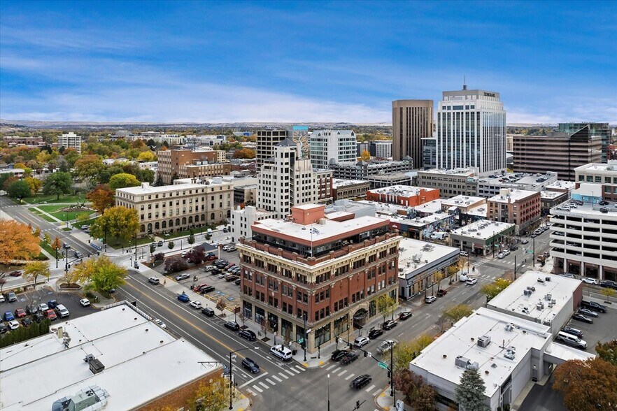 350 N 9th St, Boise, ID à louer - Photo du bâtiment - Image 2 de 33