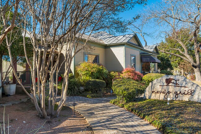 Plus de détails pour 803 E Main Hospitality Redevelopment – à vendre, Fredericksburg, TX