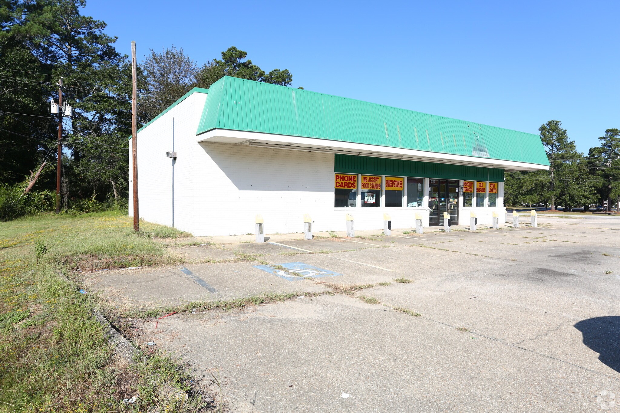 1589 N Bragg Blvd, Spring Lake, NC for sale Primary Photo- Image 1 of 1