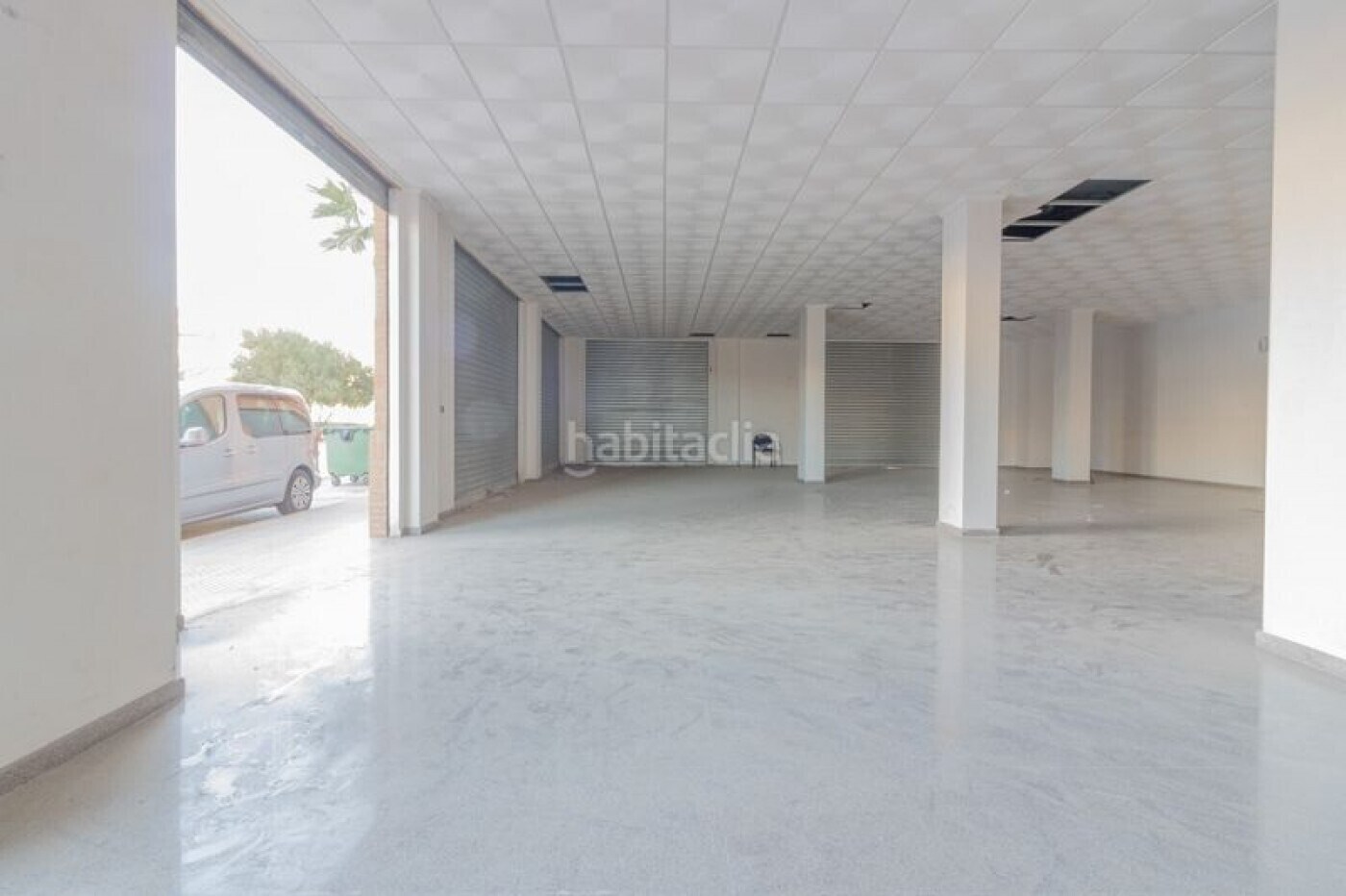 Commerce de détail dans València à vendre Photo du bâtiment- Image 1 de 17