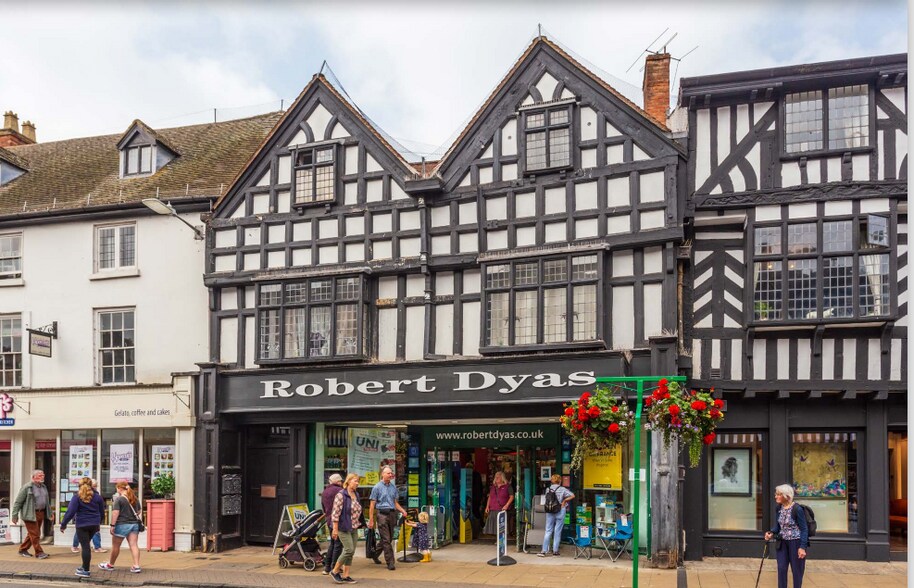 29 High St, Stratford Upon Avon à vendre - Photo du bâtiment - Image 3 de 11