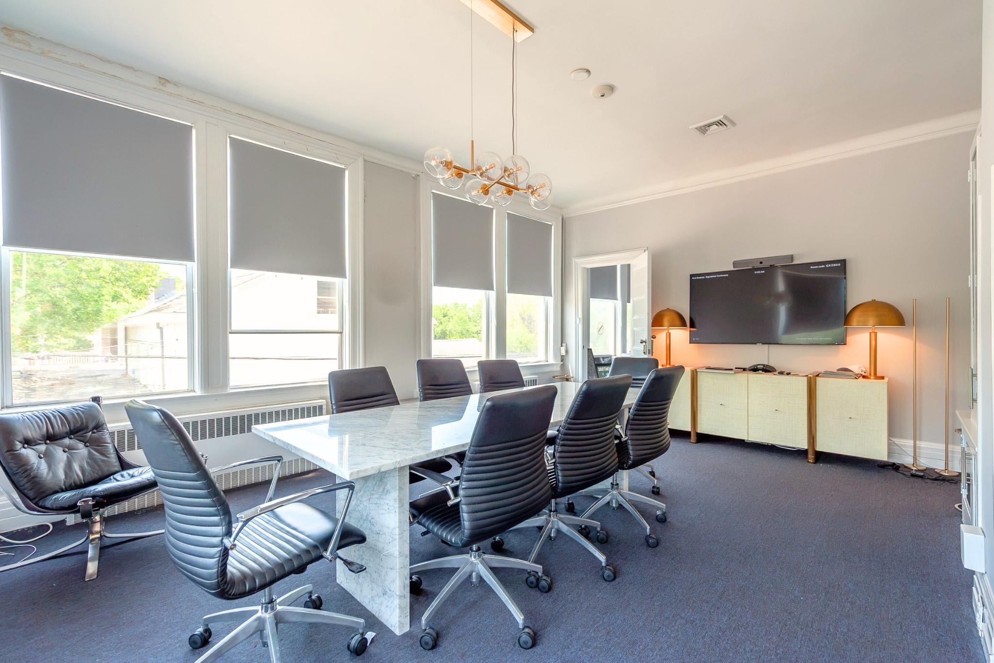 138 Main St, Sag Harbor, NY for lease Interior Photo- Image 1 of 9