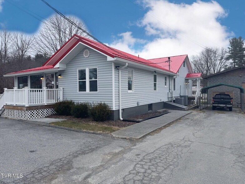 404 Hurricane Rd NE, Wise, VA à vendre - Photo du bâtiment - Image 2 de 30