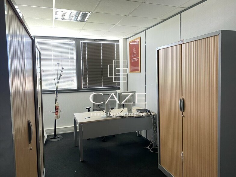Bureau dans Villenave-d'Ornon à vendre - Photo intérieure - Image 2 de 7