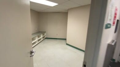 4100 Latham St, Riverside, CA for lease - Commercial Listing Video 