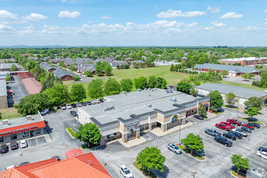 2992-2994 S Church St, Murfreesboro, TN à louer - Photo du bâtiment - Image 3 de 5