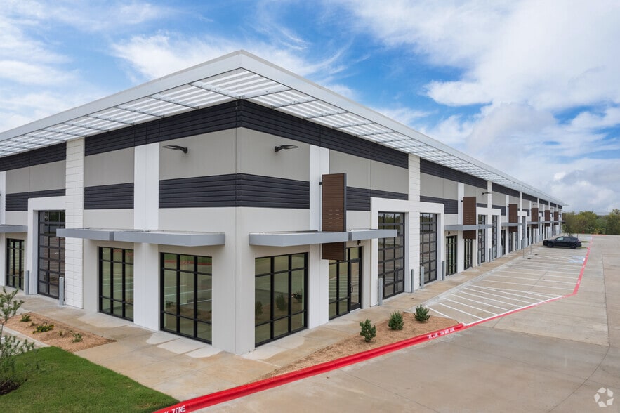 8408 Annalise Dr, Austin, TX for lease - Building Photo - Image 3 of 3